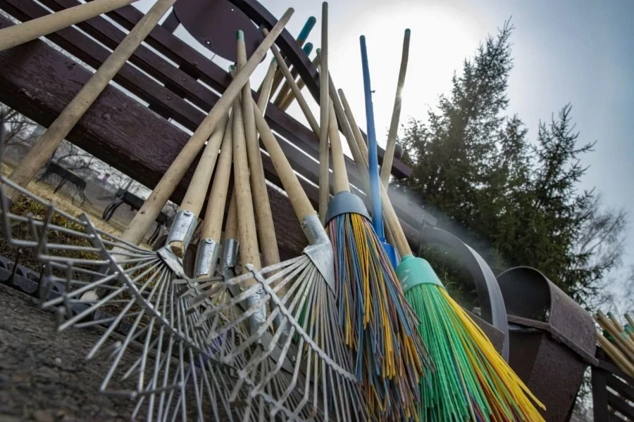 Бишкек мэриясы борборду тазалоо жана жашылдандыруу боюнча эки айлык жарыялады