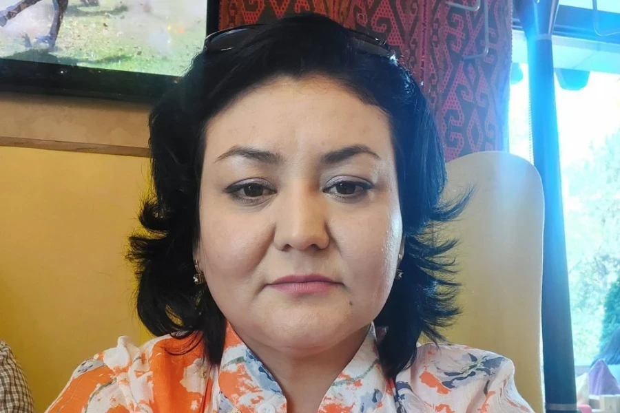 В Бишкеке задержали журналистку: писала негатив про власти с фейков в соцсетях