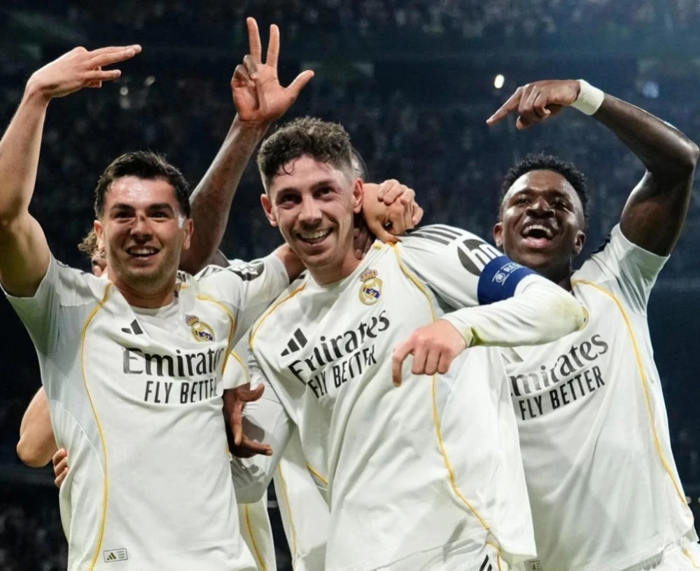 The Uruguayan's hat-trick brought "Real" a crushing victory over "Manchester City"