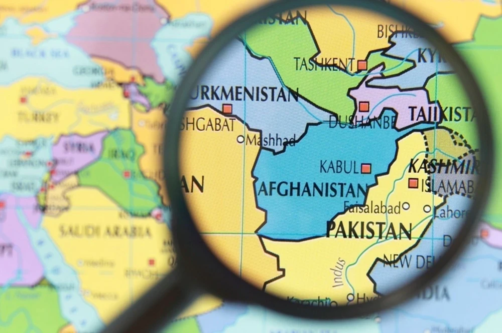 The Ministry of Foreign Affairs of the Kyrgyz Republic recommends refraining from travel to Afghanistan and Pakistan