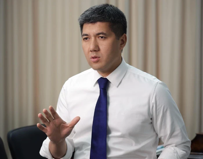 Кабылбеков: Отставка главы Нацбанка, возможно, связана с делом «Кыргызнефтегаза»