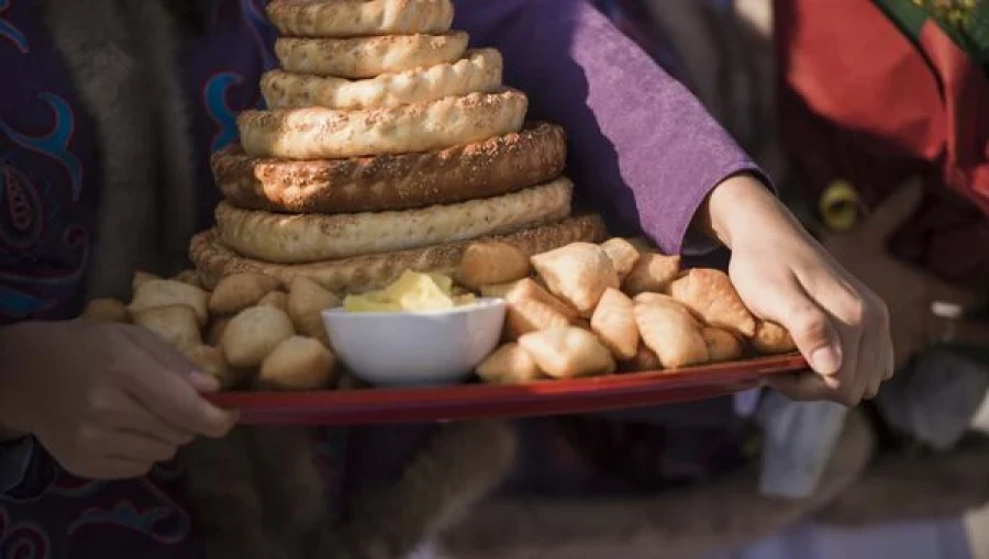 Vesti.kg окурмандарын Нооруз менен куттуктайт!