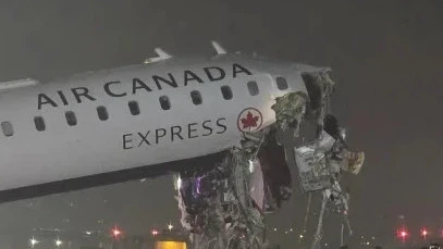 NBC: pilots killed in plane collision with car at New York airport