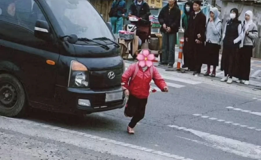 Наезды на пешеходов: МВД Кыргызстана просит соблюдать осторожность