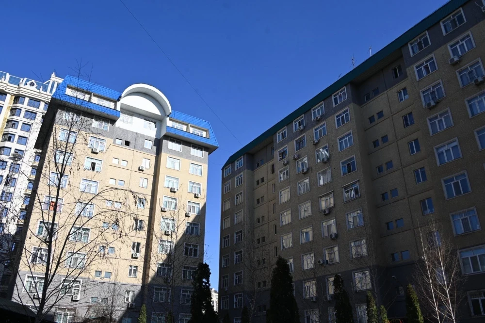 Минстрой ввел в эксплуатацию 9-этажный жилой комплекс на ул. Ажыбека Баатыра