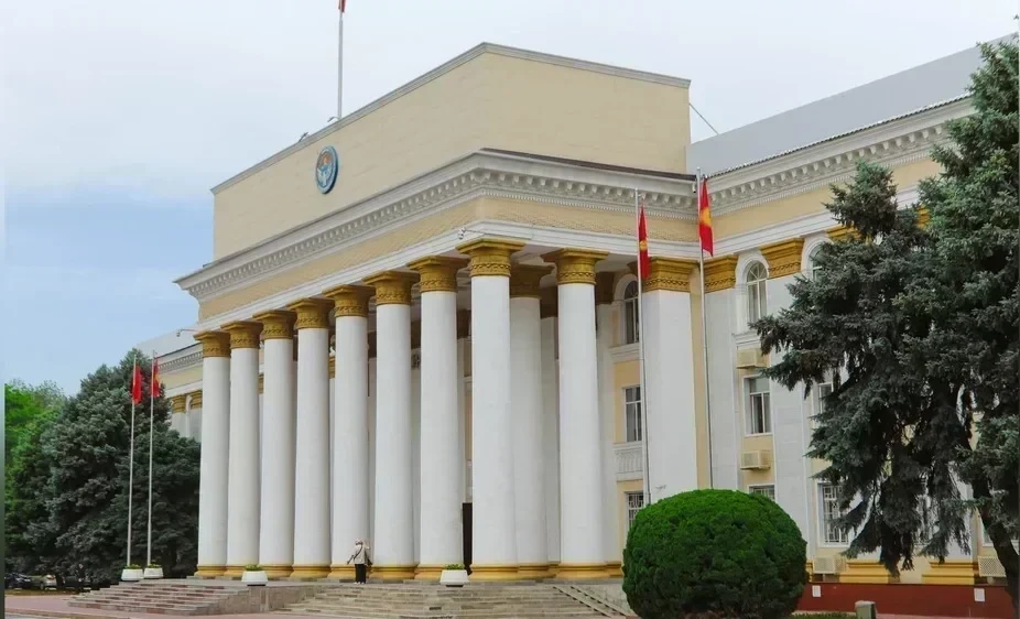 МИД призывает граждан Кыргызстана покинуть страны Ближнего Востока из-за текущей ситуации