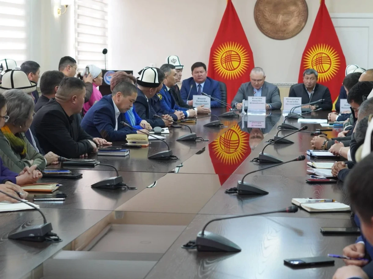 Талантбек Иманов Караколдун активине жаңы мэр катары сунушталды