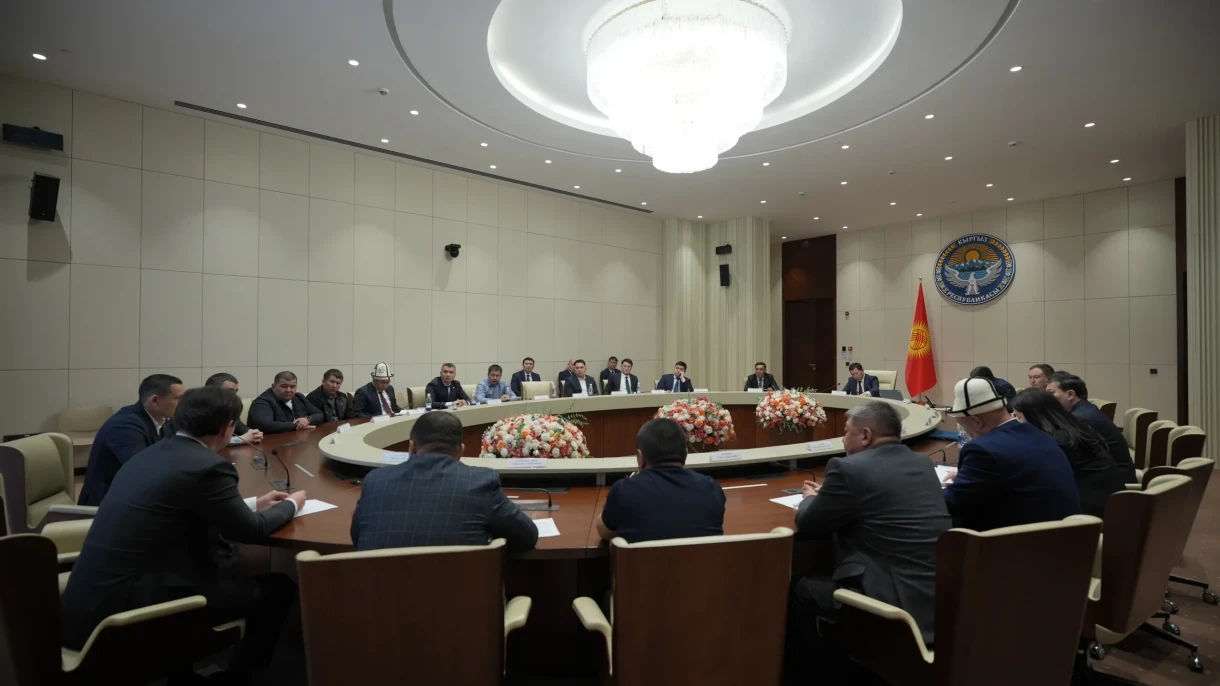 Эрлист Акунбеков минералдык тыңайткычтарды импорттоочу компаниялар менен жолугушту