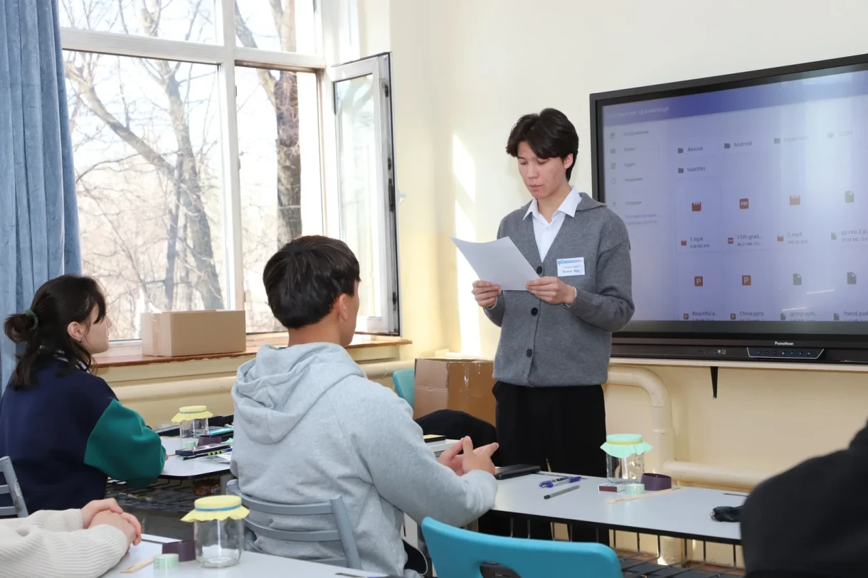 The republican stage of the school students' olympiad has started in Bishkek.