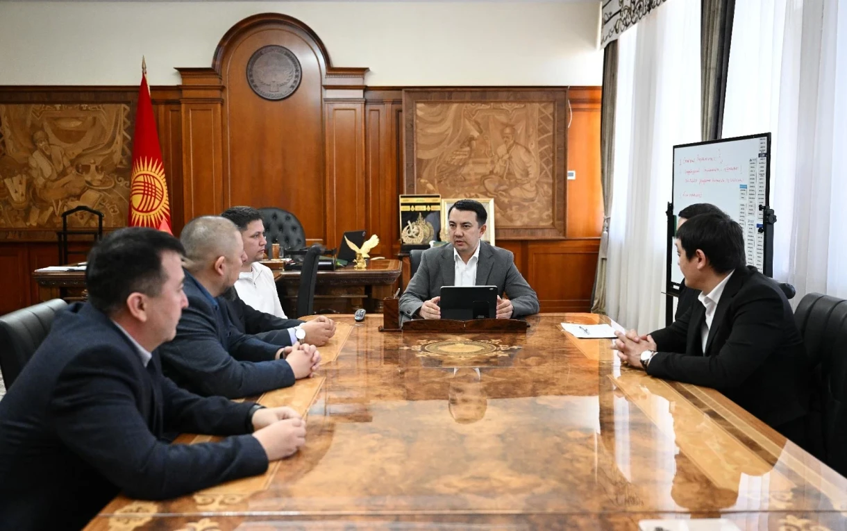 The Speaker of the Parliament criticized the duplication of charitable foundation projects