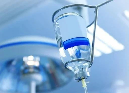 Жоокер Лейлек районунда унаадан кулап, жаракат алды