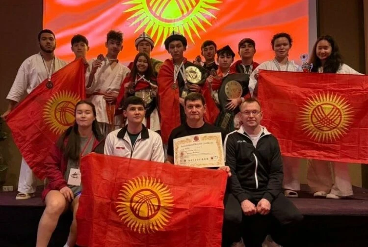 Сборная Кыргызстана завоевала 26 медалей на чемпионате мира по ашихара каратэ