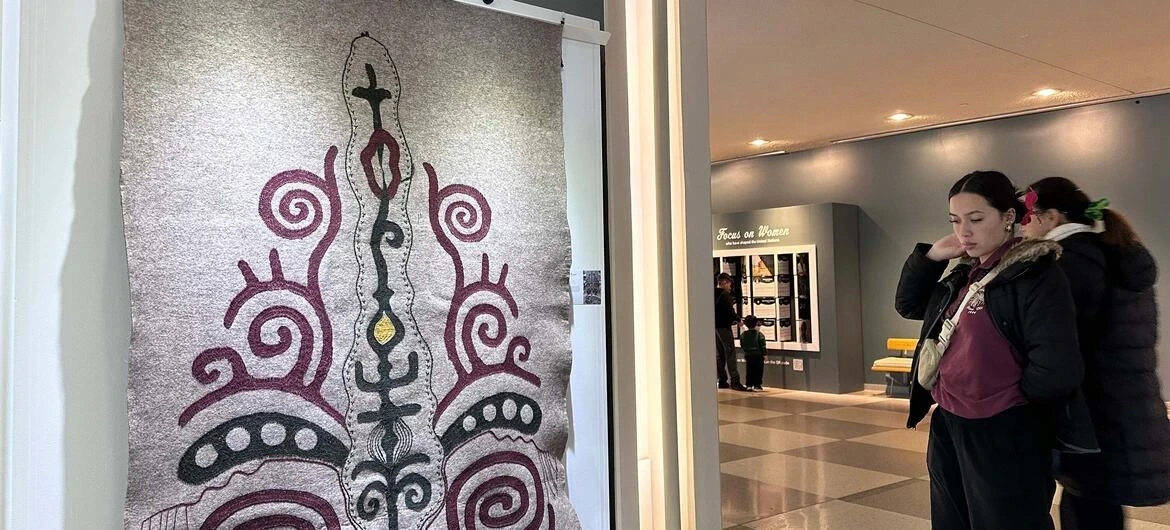 Работы кыргызстанских дизайнеров представлены на выставке в штаб-квартире ООН