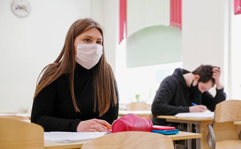 10 простых способов защитить ребенка от инфекций в учебном году